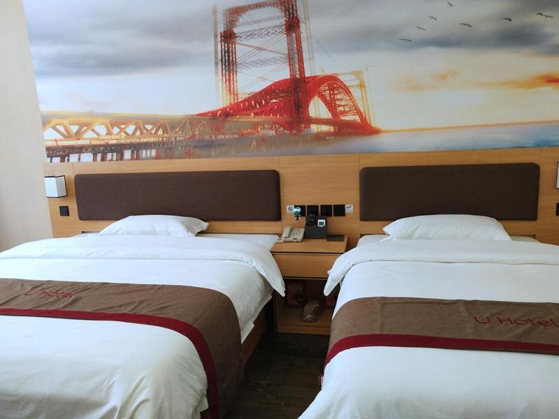 Thank Inn Plus Hotel Jiangxi Fuzhou Jinxi County Government Square Exterior foto